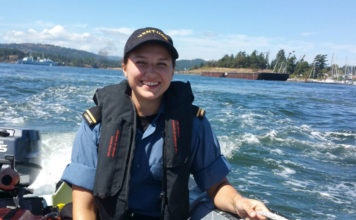 Camille Hamm : infirmière, skieuse et réserviste navale