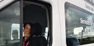 Rouler pour aider : services de transport du CREO